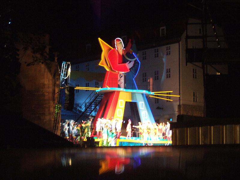 2009-08- (265).JPG - Abends die Aufführung